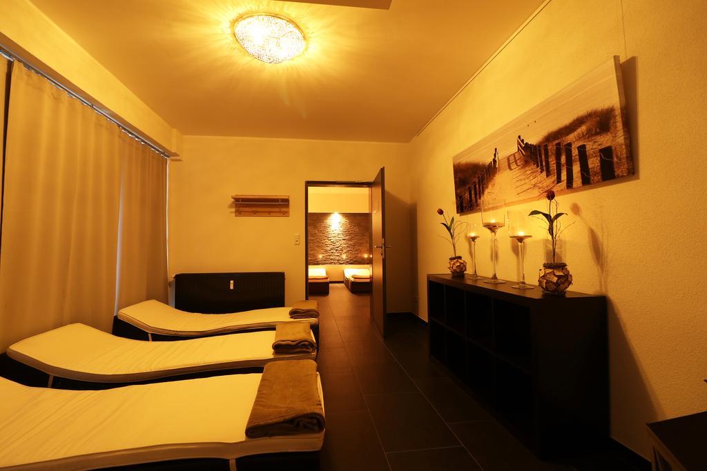 Hotel Central Zeven Ngoại thất bức ảnh