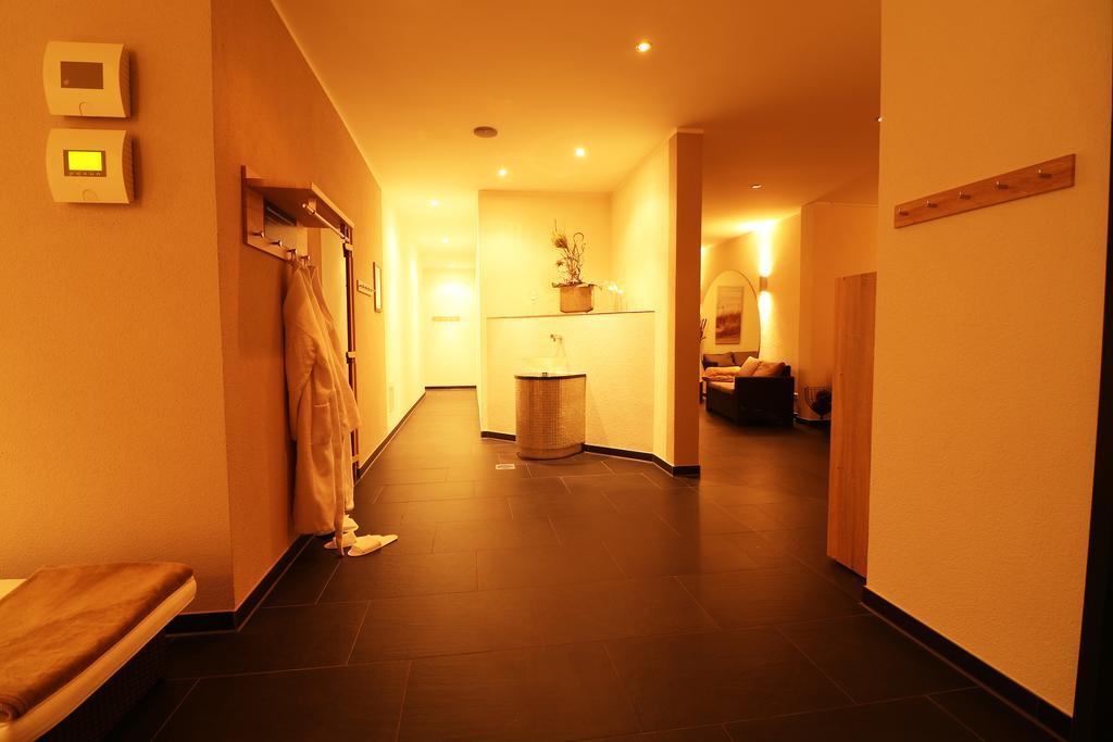 Hotel Central Zeven Ngoại thất bức ảnh