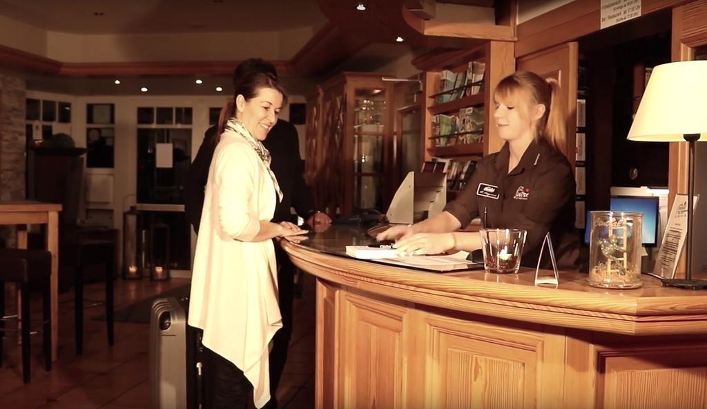 Hotel Central Zeven Ngoại thất bức ảnh